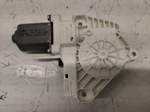 Rear side door window regulator motor - 8K0959811A