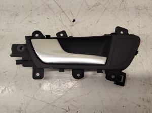 Rear side door interior handle - 8K0839019