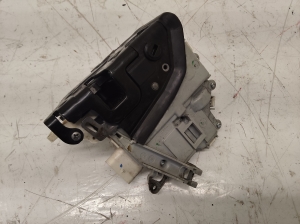 AUDI A4 B8 (2007–2016) Rear side door lock 8K0839015C - 2