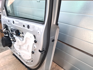 Opel Astra L (2021–2026) Front door and its parts F3511D - 2