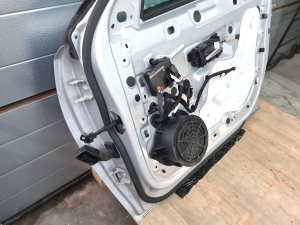 Opel Astra L (2021–2026) Front door and its parts F3511D - 3