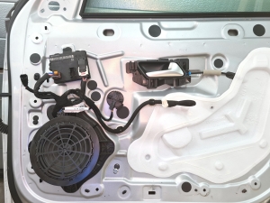 Opel Astra L (2021–2026) Front door and its parts F3511D - 4
