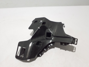 VOLVO XC40 (2017–2026) Front bumper bracket 32136093 - 4
