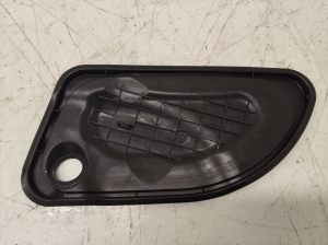 AUDI A4 B8 (2007–2016) Esiukse muu osa 8K0837915 - 2