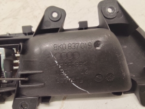 AUDI A4 B8 (2007–2016) Front door inner handle 8K0837019 - 3