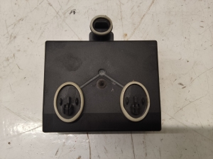 AUDI A4 B8 (2007–2016) Front door control unit 8T0959739Q - 2