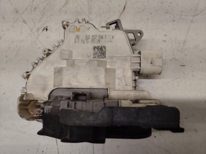 AUDI A4 B8 (2007–2016) Front door lock 8J2837016 - 2