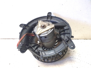 Mercedes Benz S-Class 220 (1998–2005) Salongi puhuri mootor 50261 - 3