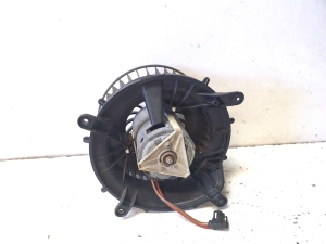 Mercedes Benz S-Class 220 (1998–2005) Salongi puhuri mootor 50261 - 4