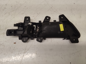 AUDI A4 B8 (2007–2016) Front door inner handle 8K0837019 - 3