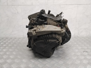 Opel Astra H (2004–2010) Getriebe 55186620 - 3