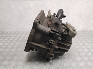 Opel Astra H (2004–2010) Getriebe 55186620 - 4