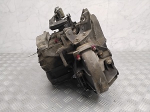 Opel Astra H (2004–2010) Getriebe 55186620 - 5