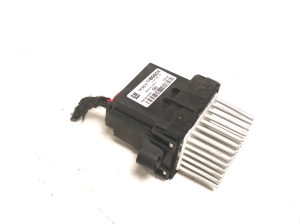 Opel Mokka (2012–2020) Cabin shoulder motor resistance 13598091 - 2
