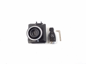 Mercedes Benz E-Class W207 (2009–2017) Ignition switch A2079052600 - 2