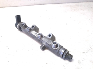 AUDI A8 D4 (2010–2017) Common Rail Kraftstoffleitung 059130090CN - 3