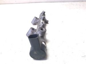AUDI A8 D4 (2010–2017) Common Rail Kraftstoffleitung 059130090CN - 5