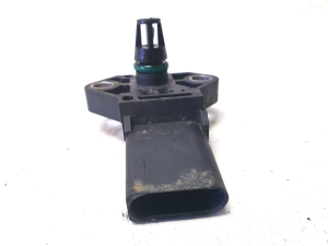 AUDI A8 D4 (2010–2017) Ansaugluftdrucksensor 038906051C - 3