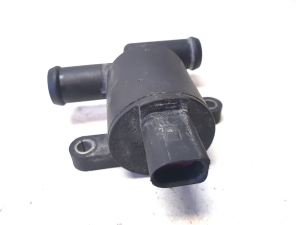 AUDI A8 D4 (2010–2017) Tsirkulatsioonipump 4H0121671B - 2