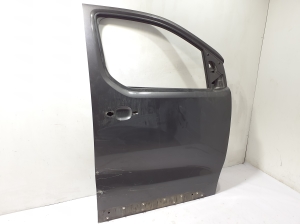   Front door  - SU001A4540 