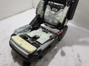 Land Rover Range Rover IV (2012–2026) Vordersitz und seine Teile LR113988 - 5
