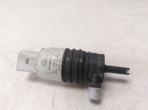 Mercedes Benz C-Class 205 (2014–2021) Front windshield washer pump A0998660121 - 4