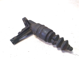 AUDI A6 C5 (1997–2005) Kupplungsgeberzylinder 8E0721257A - 2