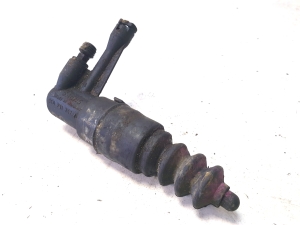 AUDI A6 C5 (1997–2005) Kupplungsgeberzylinder 8E0721257A - 4