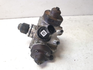 AUDI A8 D4 (2010–2017) Kütusepump 0445010677 - 3