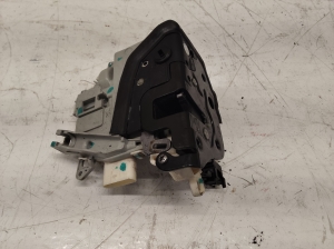 AUDI A4 B8 (2007–2016) Rear side door lock 8K0839016 - 3