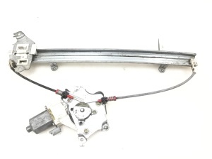 NISSAN Micra K12 (2002–2010) Esiukse aknatõstuk ja selle osad - 2