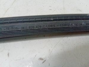 AUDI A4 B8 (2007–2016) Fensterschachtleiste innen Tür hinten 8K0839479 - 2