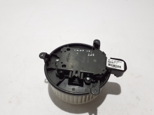 Land Rover Range Rover IV (2012–2026) Salongi puhuri mootor LR035687 - 3
