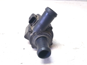 AUDI A8 D4 (2010–2017) Auxiliary water pump 059121012A - 5
