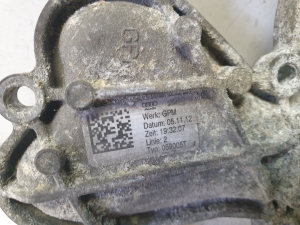 AUDI A8 D4 (2010–2017) Water pump 059005T - 2