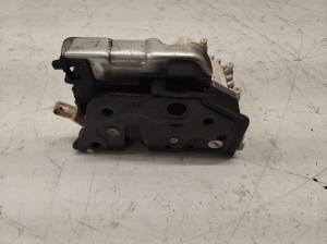 Rear side door lock - 8K0839015