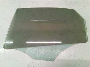Rear side door glass - 43R001582