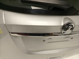 Opel Mokka (2012–2020) Trunk lid - 2