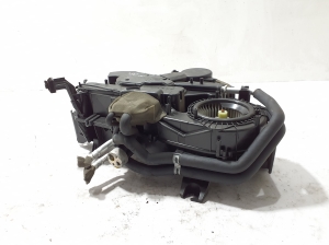 Land Rover Range Rover IV (2012–2026) Heizung und ihre Teile HY3218D283AA - 2