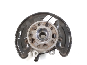 Rear wheel hub - 