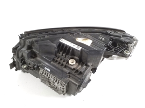 Mercedes Benz EQC N293 (2019–2026) Esituli ja selle osad A2939060201 - 2
