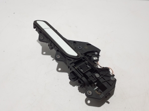 RENAULT Megane E-Tech CMF-EV (2022–2026) Front door external opening handle and its details - 3