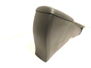 TOYOTA Avensis T27 (2008–2019) Keskkonsool 5892305070 - 5