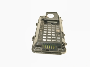 Volkswagen Golf VIII (2019–2026) Telefonilaadija 6VA035502 - 4