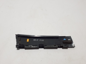 RENAULT Megane E-Tech CMF-EV (2022–2026) Rear side door outer window molding 822828840R - 3