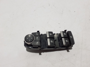RENAULT Megane E-Tech CMF-EV (2022–2026) Front door glass switch 254100000R - 3