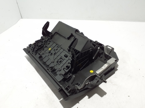 RENAULT Megane E-Tech CMF-EV (2022–2026) Kindalaegas 685001858R - 3
