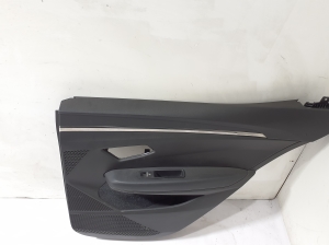 RENAULT Megane E-Tech CMF-EV (2022–2026) Tagumise küljeukse polster 829000776R - 2