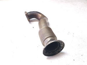 AUDI A8 D4 (2010–2017) EGR valve pipe 059131525BN - 2