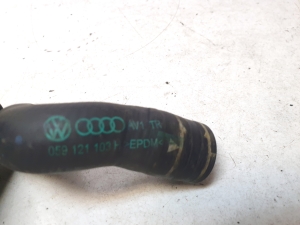 AUDI A8 D4 (2010–2017) Voolik 059121103H - 2